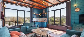 Private Modern Villa with Tennis court