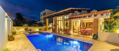 Una piscina riscaldata