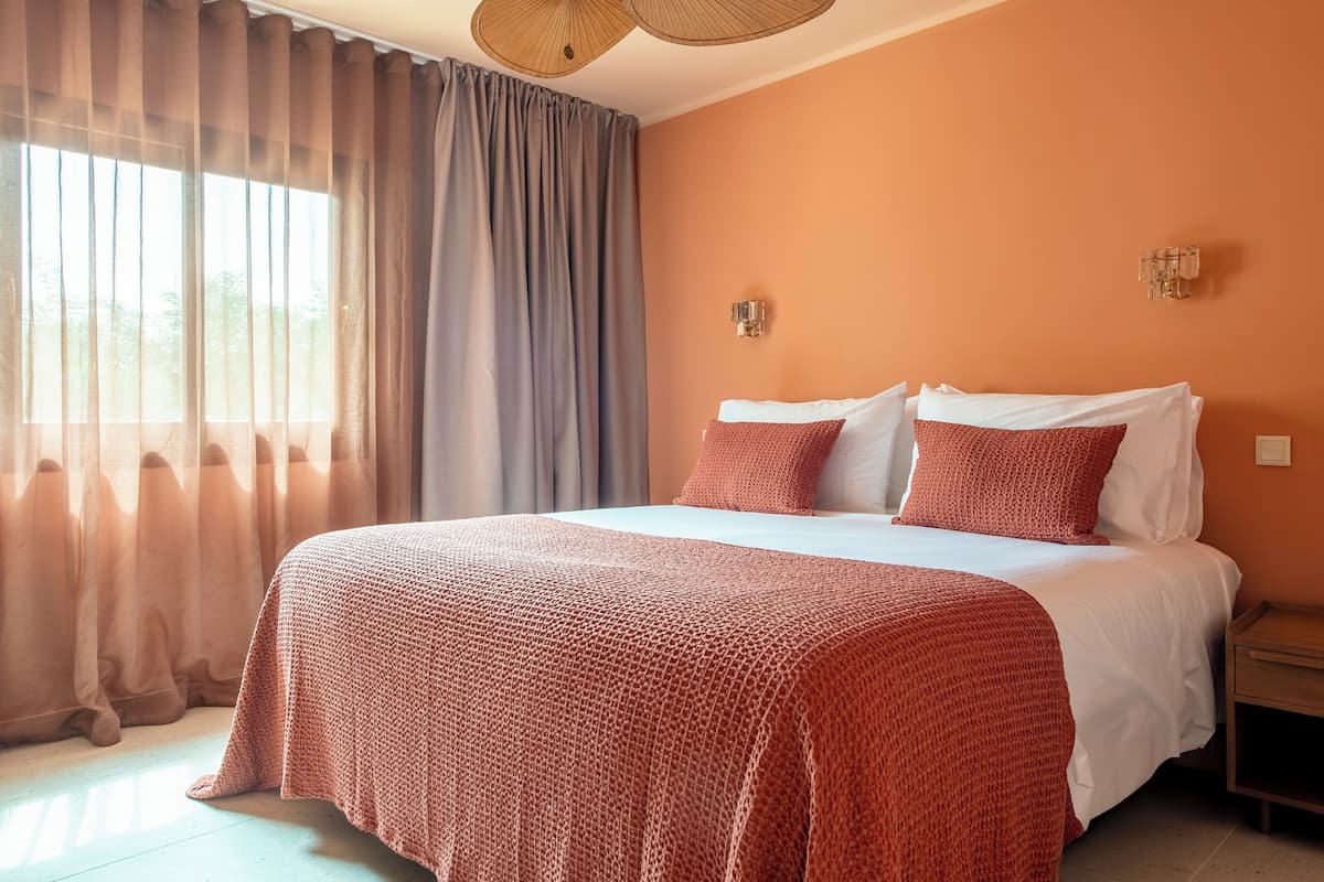 Superior Suite, Balcony | 1 bedroom, premium bedding, free WiFi, bed sheets