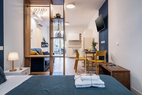 2 bedrooms, iron/ironing board, free WiFi, bed sheets