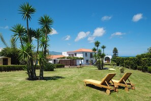 Exterior - Quinta Morazes - Casa de Campo (Ribeira Grande)