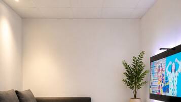 Shared Dormitory, Mixed Dorm | Living area