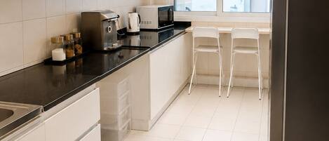 Shared Dormitory, Mixed Dorm | Shared kitchen