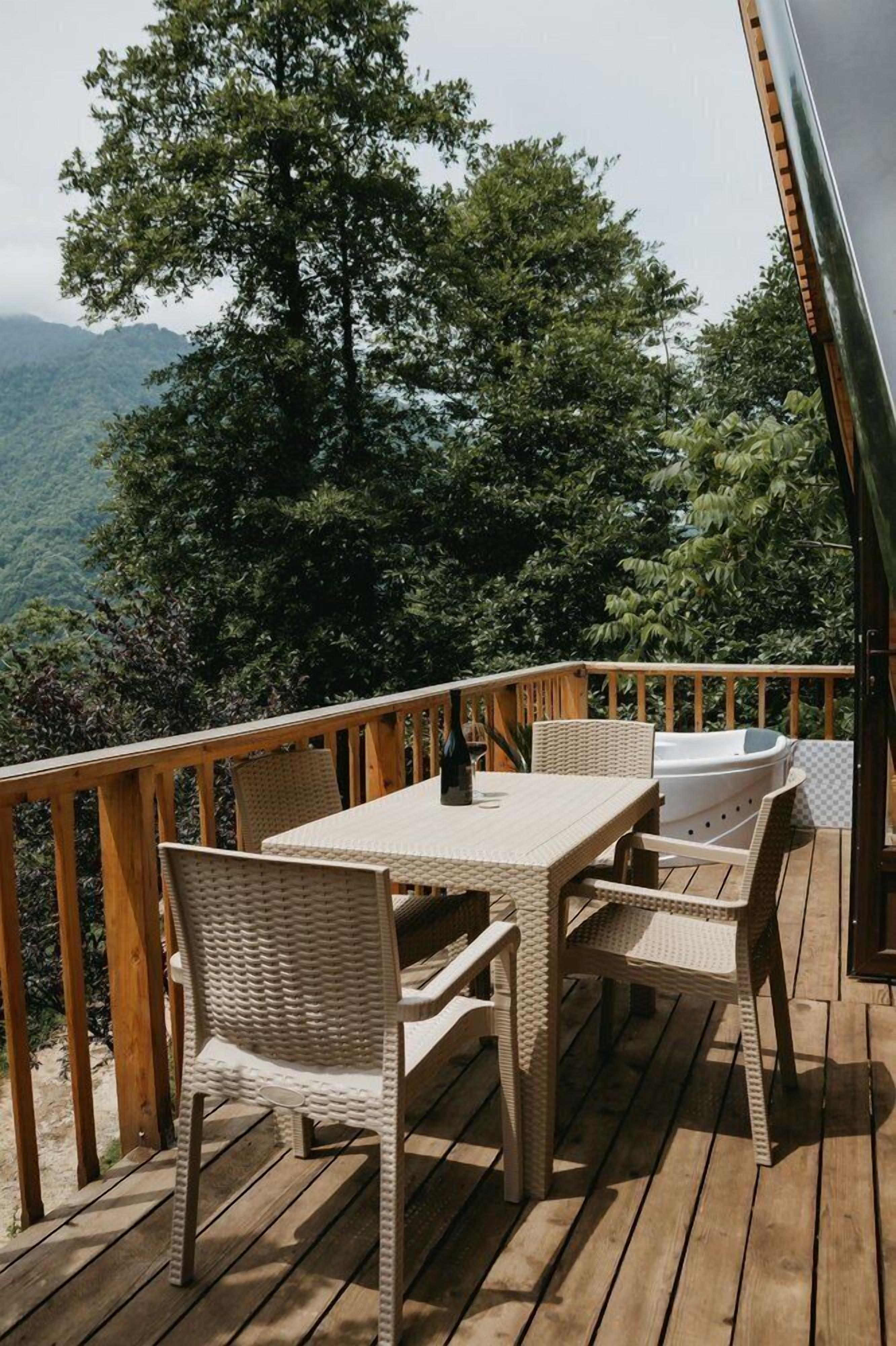 Comfort Cottage, Balcony, Lake View | Terrace/patio