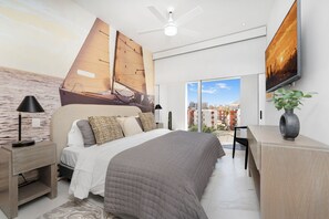 3 habitaciones, tabla de planchar con plancha, wifi y ropa de cama