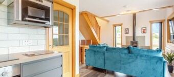The Larches - UK46804