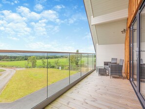 Terrace/patio - The Larches - UK46804 (Culbokie, near Dingwall)