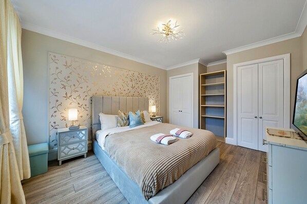 2 bedrooms, free WiFi, bed sheets