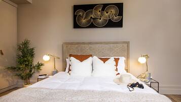 2 bedrooms, iron/ironing board, travel cot, free WiFi