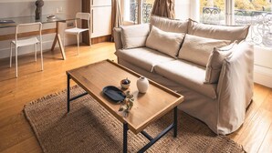 TV - The Courtfield - Deluxe Studio in Kensington (London)