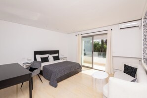 Tabla de planchar con plancha y wifi gratis 