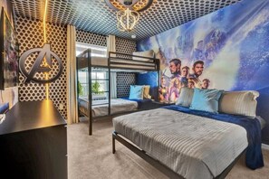 5 bedrooms, iron/ironing board, WiFi, bed sheets
