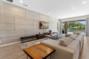 Smart TV - Last Minute Disney Getaway! Luxury Villa with Private Pool. Book Now! #66147 (Orlando)