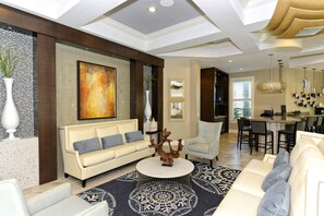 Smart TV, table football - Last Minute Disney! Private Pool, Hot Tub, Game Room & Themed Bedrooms. Book Now! #66117 (Orlando)