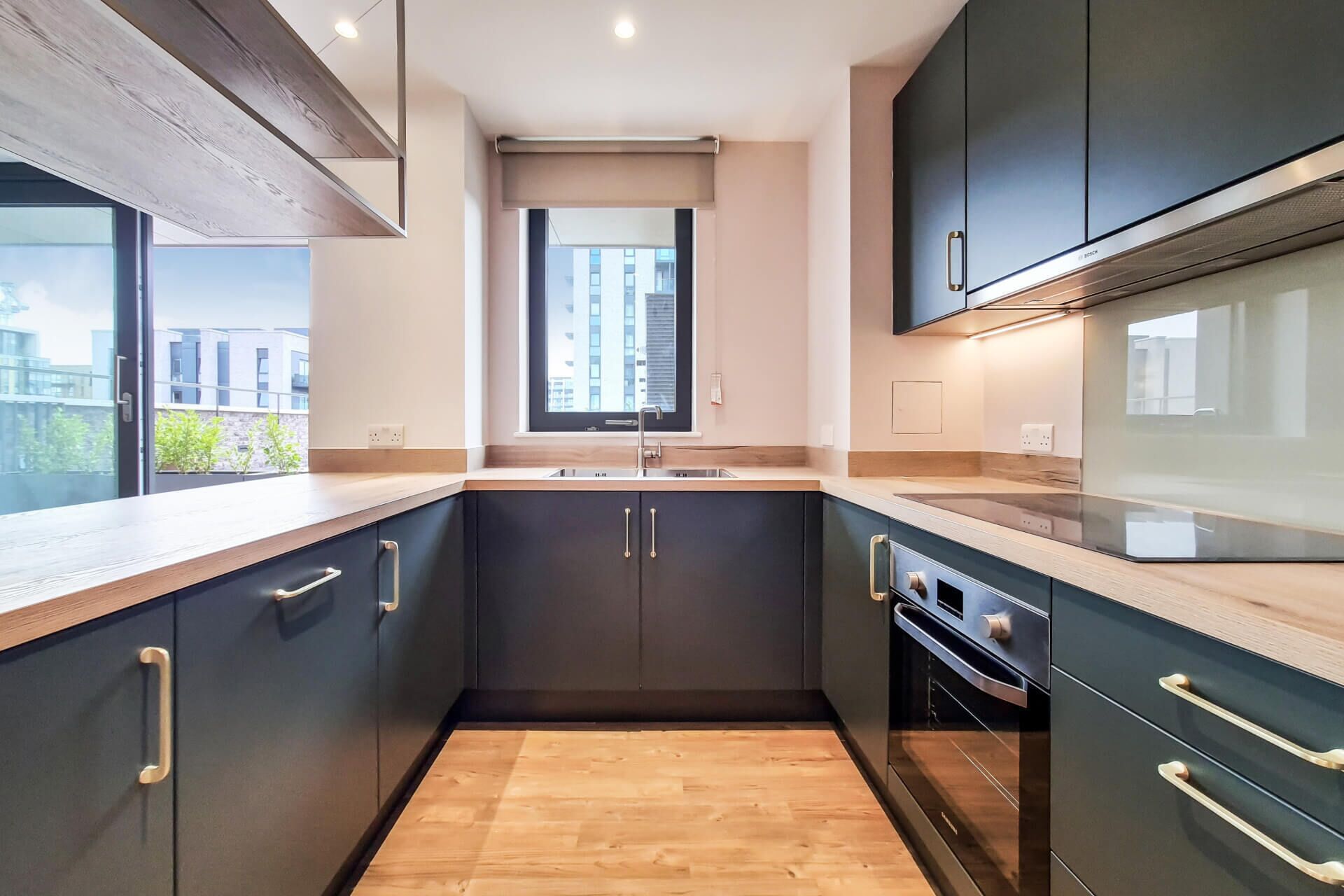 Apartment, 2 Bedrooms | Private kitchen