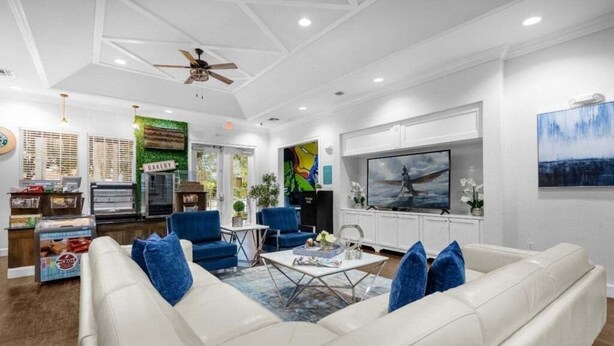 Living area - Last Minute Disney Getaway! Private Pool & Themed Bedrooms. Book Now! #65673 (Orlando)
