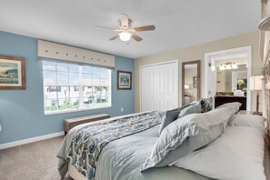 4 bedrooms, iron/ironing board, WiFi, bed sheets - Last Minute Disney Getaway! Private Pool & Themed Bedrooms. Book Now! #65713 (Orlando)