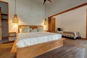 4 chambres, fer et planche à repasser, Wi-Fi, literie fournie