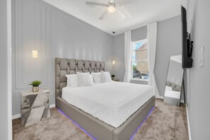 5 bedrooms, travel cot, WiFi, bed sheets