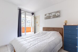 Iron/ironing board, free WiFi, bed sheets - Happyfew Palais des arts (Nice)