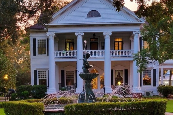 Michabelle Inn Main House view 1