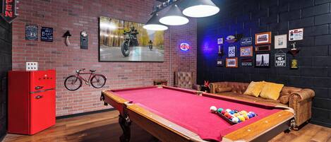 Game room