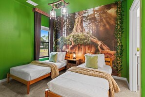 5 bedrooms, iron/ironing board, WiFi, bed sheets - 5 Bedrooms/5 Bathrooms/ Paradiso Grande (10473 ET) (Orlando)