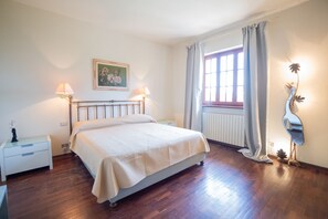 Villa | 3 bedrooms - Villa Delle Ginestre (Massarosa)