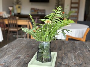 Dining - Sheep Farm - Unique Space -  Amazing Views (Montevallo)