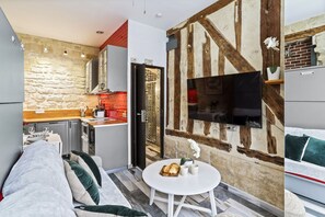 Interior - #CosyStudio @ Paris betw. Opéra & Montmartre (Paris)