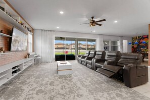 Interior - 9 BD/ 6.5 BA/ Solara Resort (8900 TH) (Kissimmee)