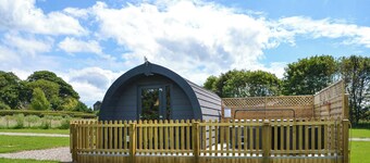 We love this family friendly pod with private hot tub.
