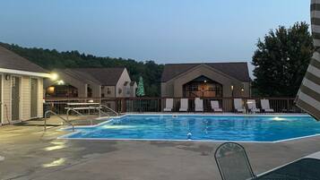 Piscine extérieure
