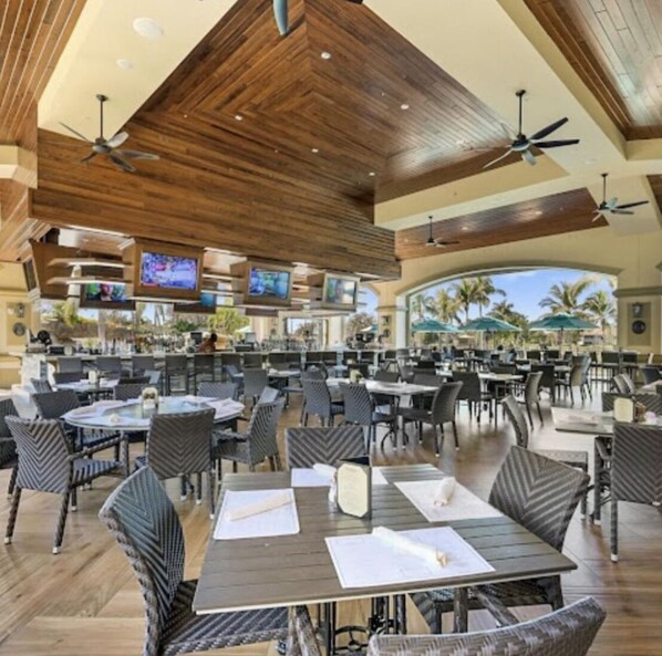 Dining - Beautiful, cozy 2BR, first-floor condo in Legends Golf & Country Club Ft. Myers (Fort Myers)