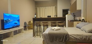 1 quarto, ferros/tábuas de passar roupa, Wi-Fi de cortesia