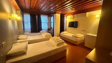 Egyptian cotton sheets, premium bedding, minibar, in-room safe