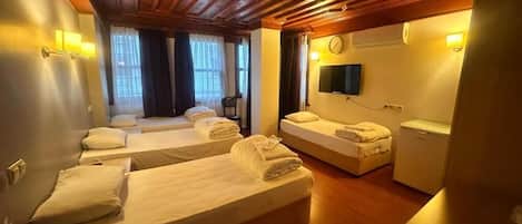 Egyptian cotton sheets, premium bedding, minibar, in-room safe