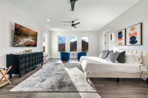 3 Schlafzimmer, Bügeleisen/Bügelbrett, WLAN, Bettwäsche