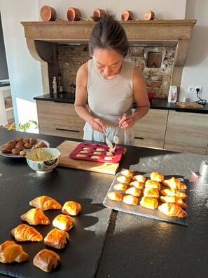 Free daily local cuisine breakfast
