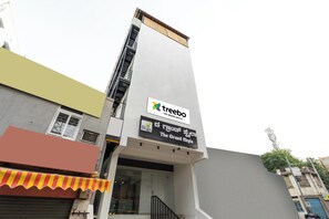 Exterior - Treebo The Grand Skyla, Malleshwaram (Bengaluru)