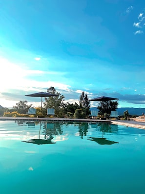 2 outdoor pools - Molma Lodge (Greater Tubatse)