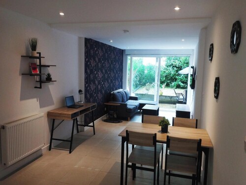 Le Balthazar Appartement T2 Avec Jardin à 5 Minutes du Stade Pierre Mauroy