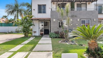 Villa Grand | Exterior