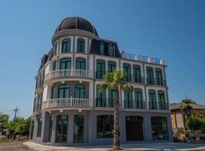 Fachada da propriedade