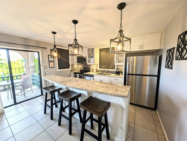 Private kitchen - Lagoon Side Villa (Christiansted)
