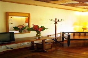 Khu phòng khách