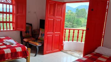 10 bedrooms, iron/ironing board, WiFi, bed sheets