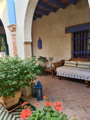 Villa | Unterkunftsgelände