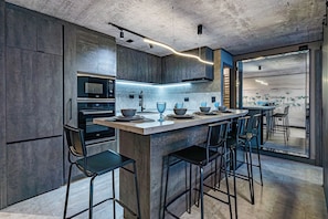 Private kitchen - Design Tech Comfort & Location. Everything you are looking for in the best place (Santiago)