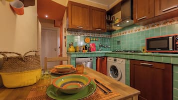 Apartment, Balkon | Eigene KĂŒche | Espressomaschine, Wasserkocher, Toaster